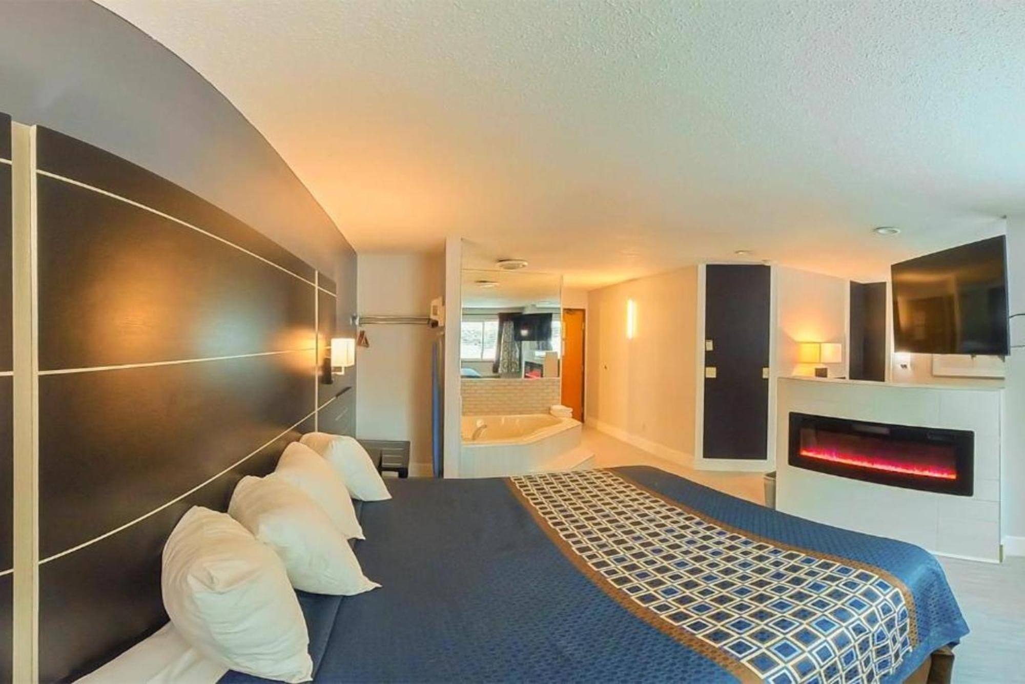 Coratel Inn & Suites By Jasper Hastings Kültér fotó