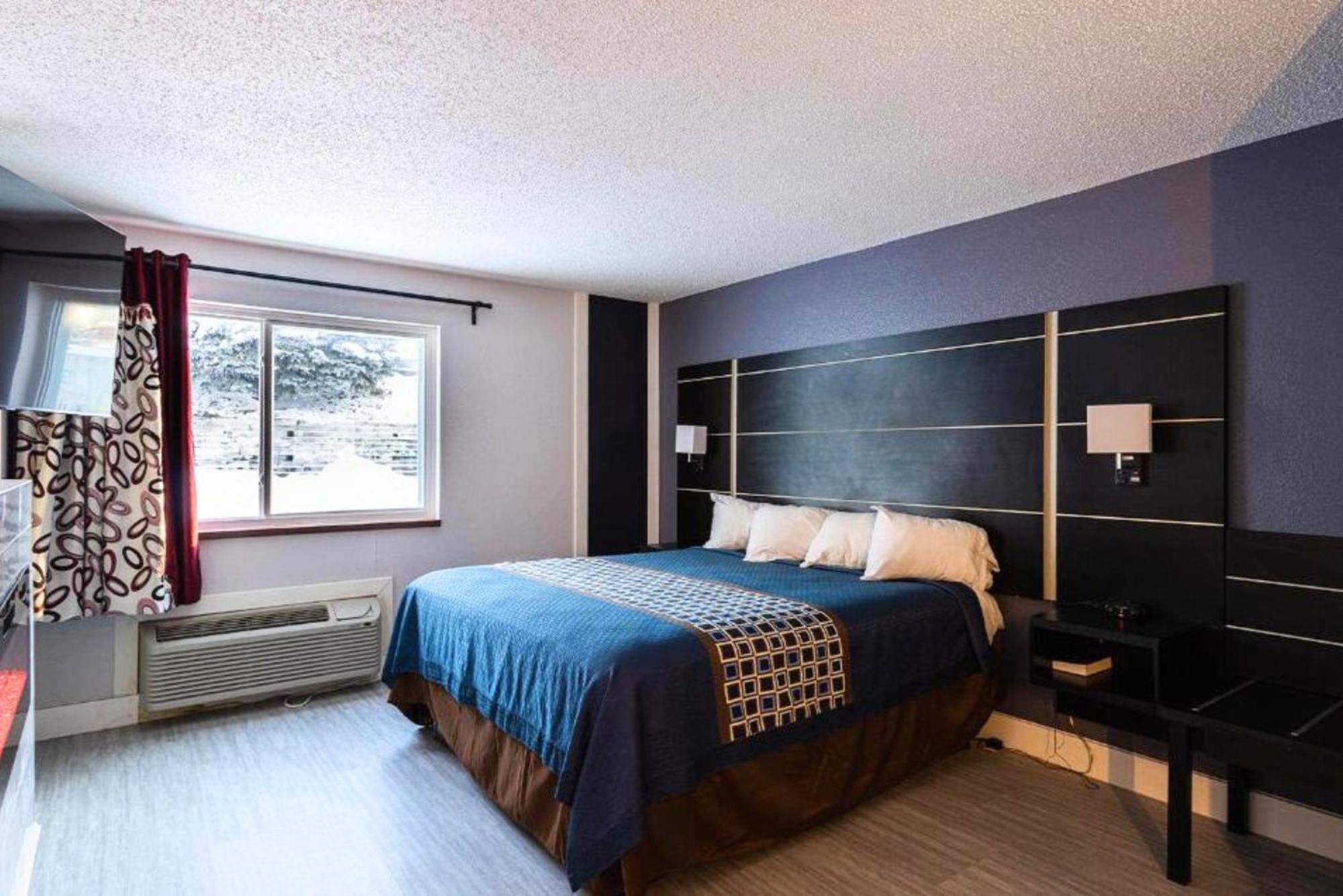 Coratel Inn & Suites By Jasper Hastings Kültér fotó